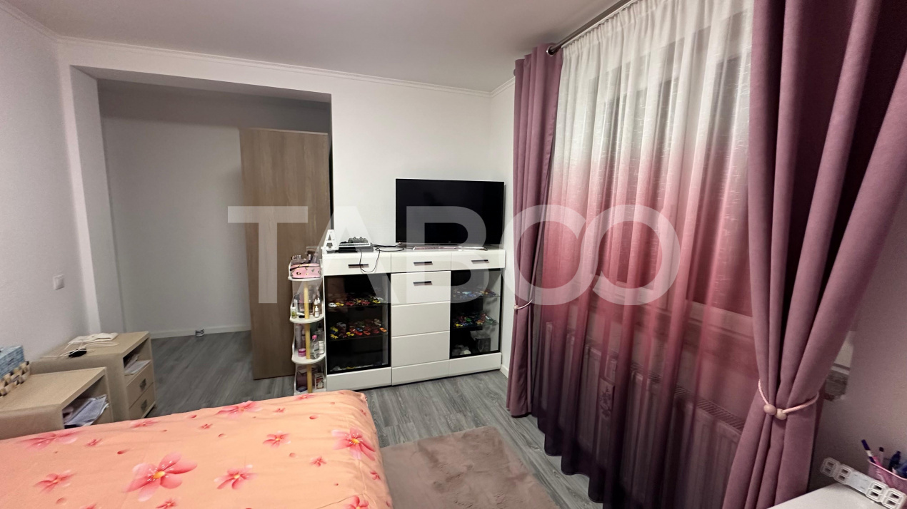 Apartament 3 camere  decomandat 2 locuri de parcare Arhitectilor Sibiu