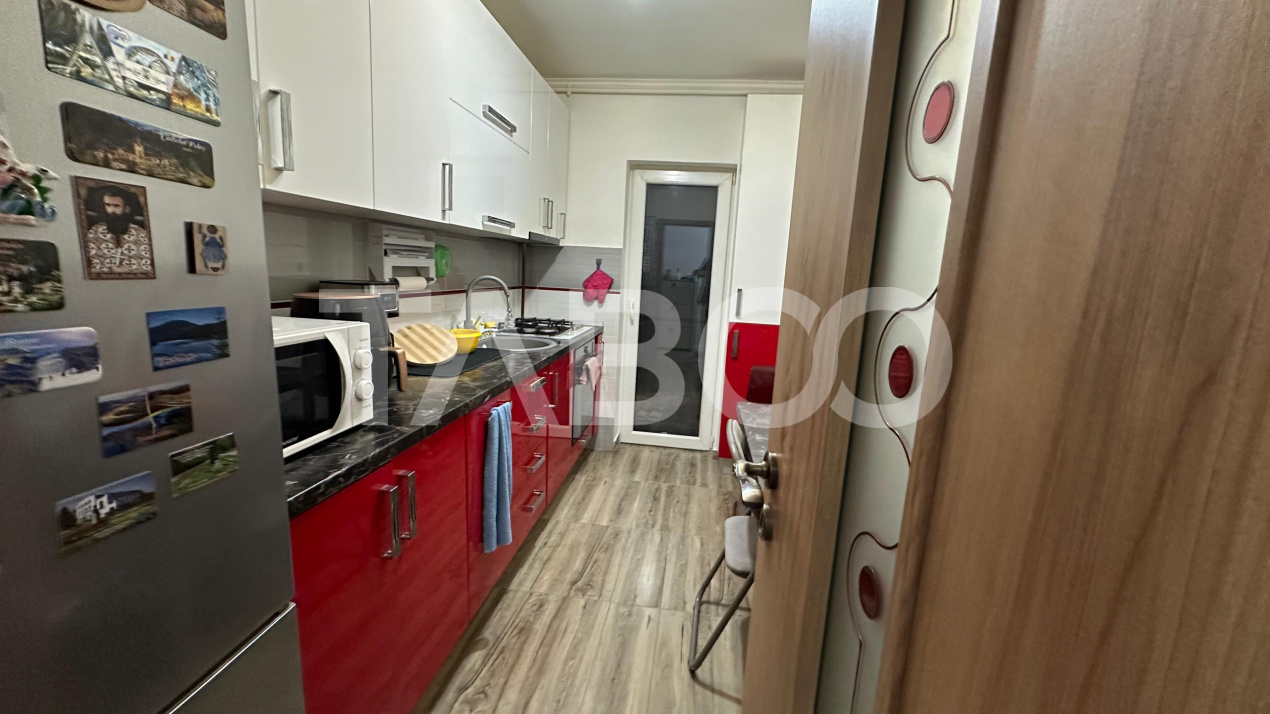 Apartament 3 camere  decomandat 2 locuri de parcare Arhitectilor Sibiu