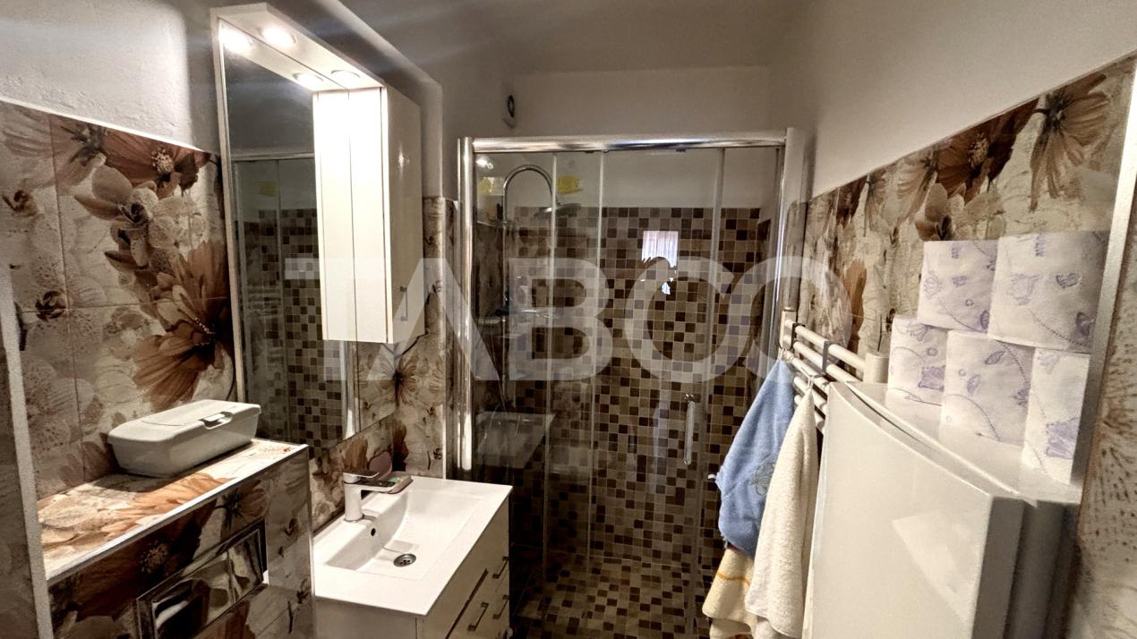 Apartament 3 camere  decomandat 55mpu + balcon zona Strand Sibiu