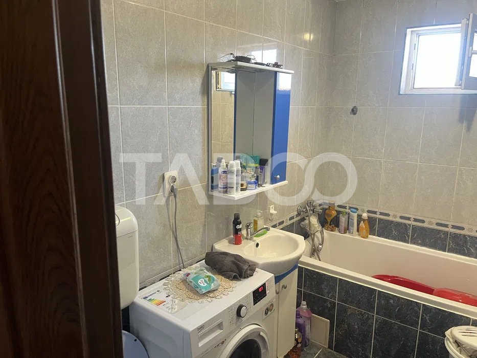 Apartament 3 camere decomandat 62 mp zona Mihai Viteazul Sibiu
