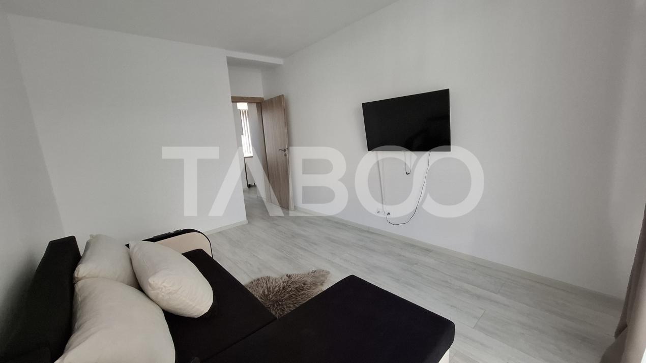Apartament 3 camere decomandat 67 mp Selimbar Sibiu prima inchiriere
