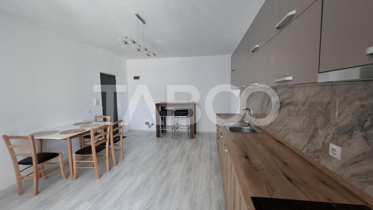 Apartament 3 camere decomandat 67 mp Selimbar Sibiu prima inchiriere