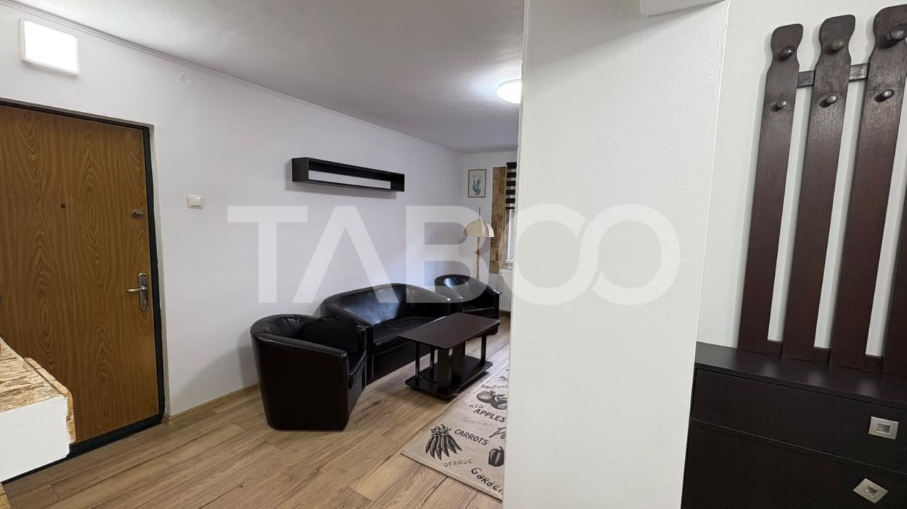 Apartament 3 camere decomandat 67 mp zona Spitalului Judetean