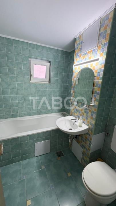 Apartament 3 camere decomandat 67 mp zona Spitalului Judetean