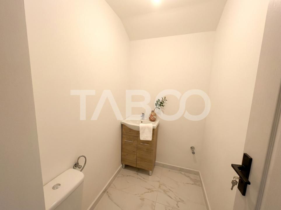 Apartament 3 camere decomandat cu doua balcoane 84 mp zona Turnisor