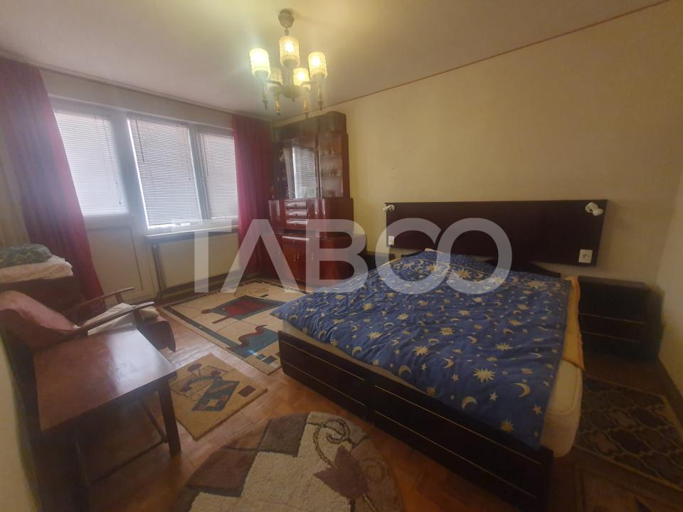 Apartament 3 camere decomandat etaj 2 suprafata 56 mp utili in Fagaras - Vasile Alecsandri