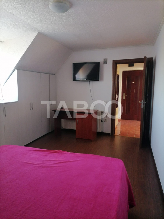 Apartament 3 camere decomandat in zona Trei Stejari 