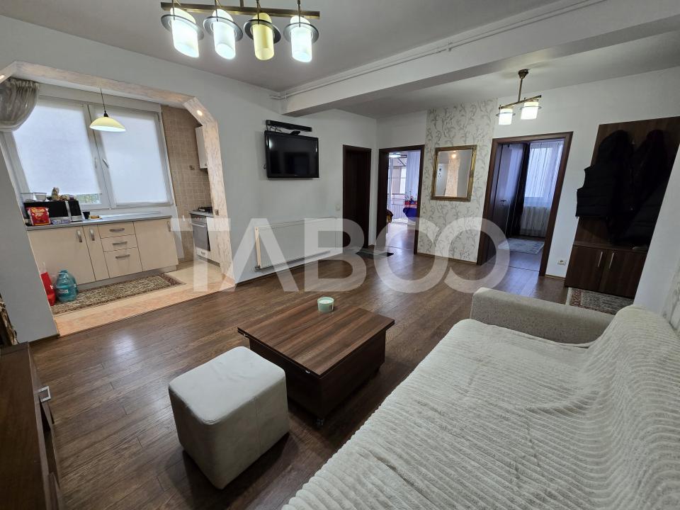 Apartament 3 camere decomandat mobilat balcon parcare Turnisor Sibiu