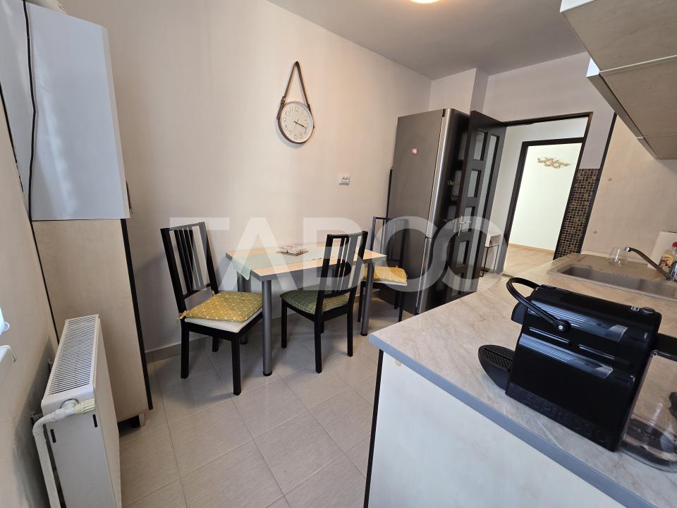 Apartament 3 camere decomandat renovat 2 bai 2 balcoane Turnisor Sibiu
