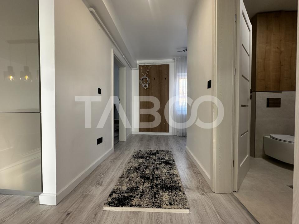 Apartament 3 camere decomandate 2 balcoane etaj 2 zona Brana Selimbar