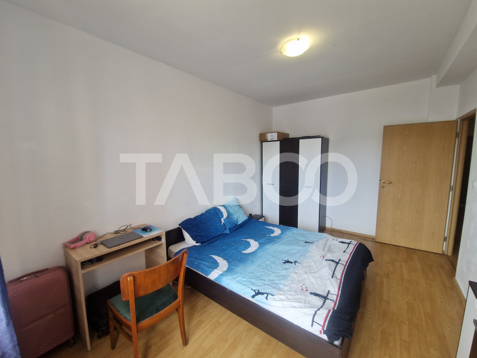 Apartament 3 camere decomandate 80 mp utili zona Centrala