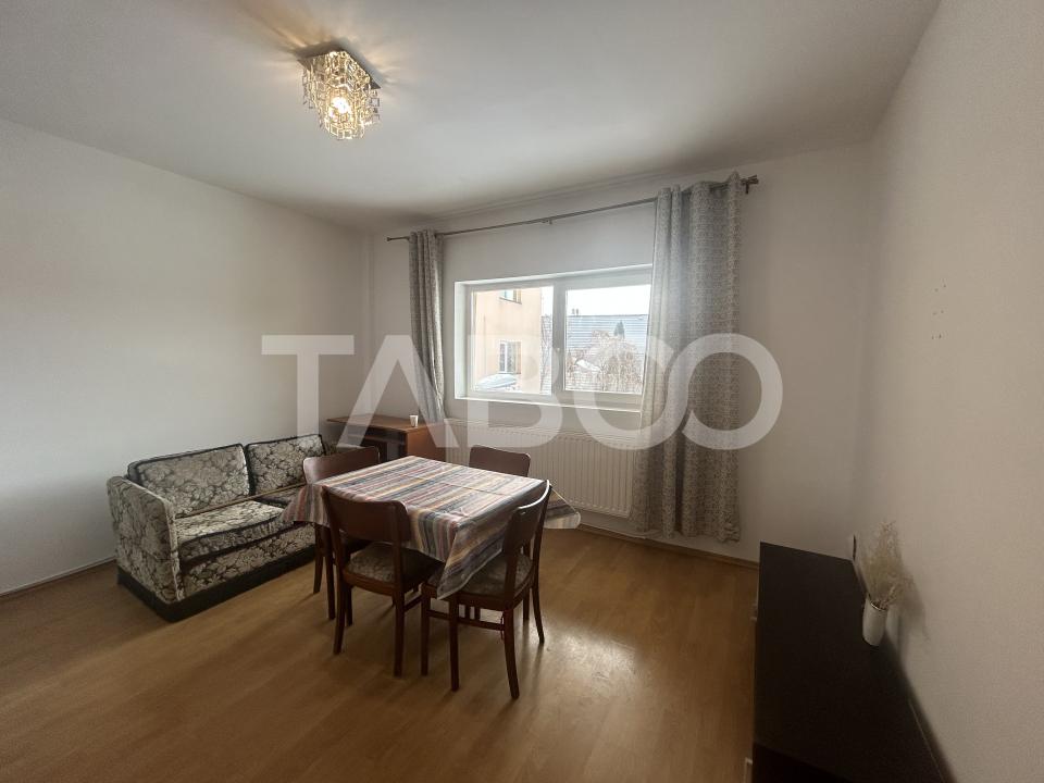 Apartament 3 camere decomandate 80 mp utili zona Centrala de inchiriat