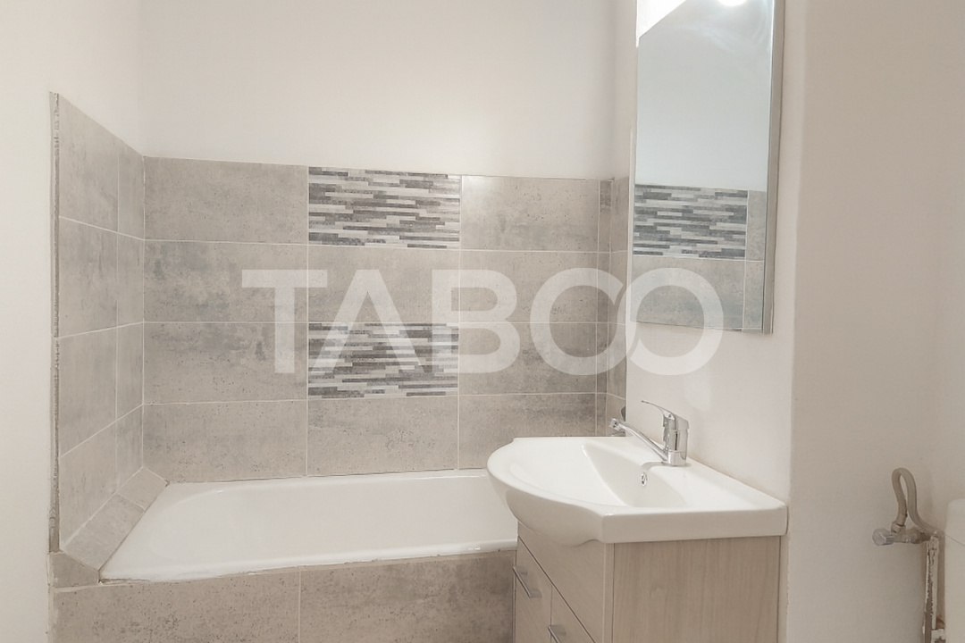 Apartament 3 camere decomandate 85 mp parter 2 balcoane Stejarului