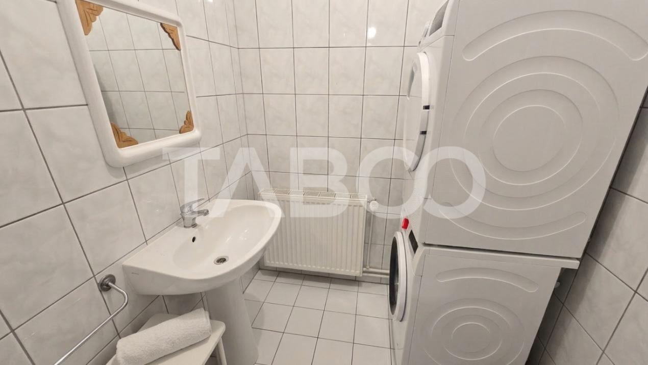 Apartament 3 camere decomandate de inchiriat balcon curte Lazaret