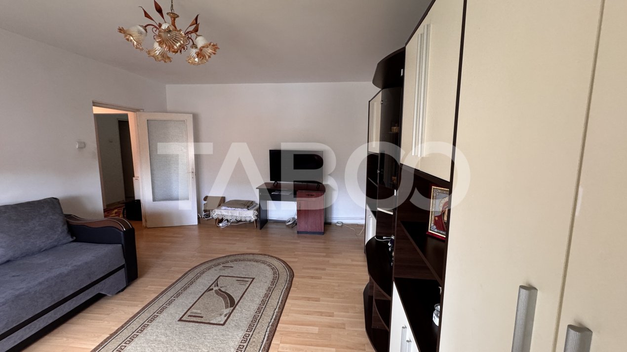 Apartament 3 camere decomandate mobilat si utilat 76 mpu Terezian