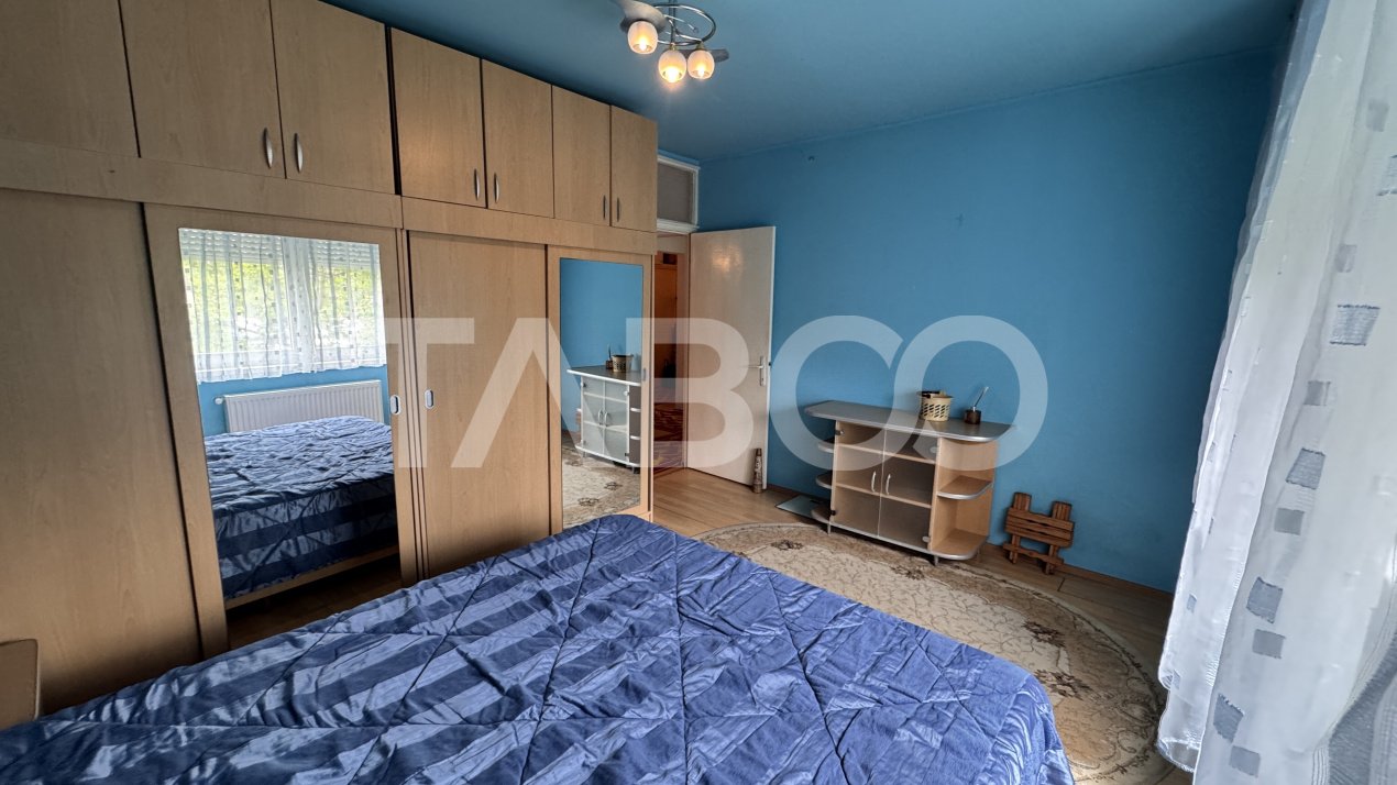 Apartament 3 camere decomandate mobilat si utilat 76 mpu Terezian