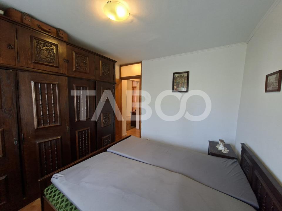 Apartament 3 camere etaj 1 de inchiriat zona Scoala de Inot Sibiu