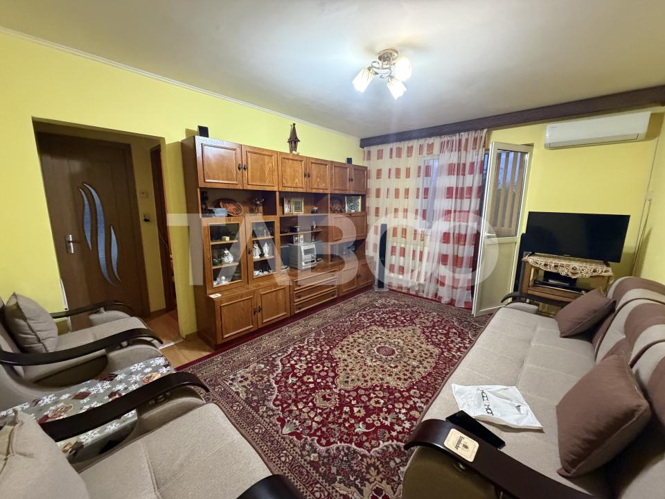 Apartament 3 camere etaj 3 boxa la subsol aer conditionat 62 mpu 