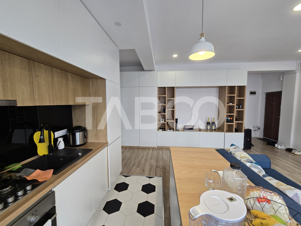 Apartament 3 camere etaj intermediar 2 cu loc de parcare Doamna Stanca