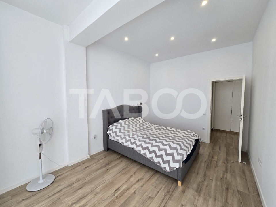 Apartament 3 camere etaj intermediar 2 cu loc de parcare Doamna Stanca