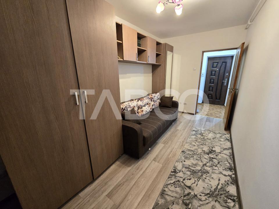 Apartament 3 camere etaj intermediar mobilat balcon zona Tiglari Sibiu