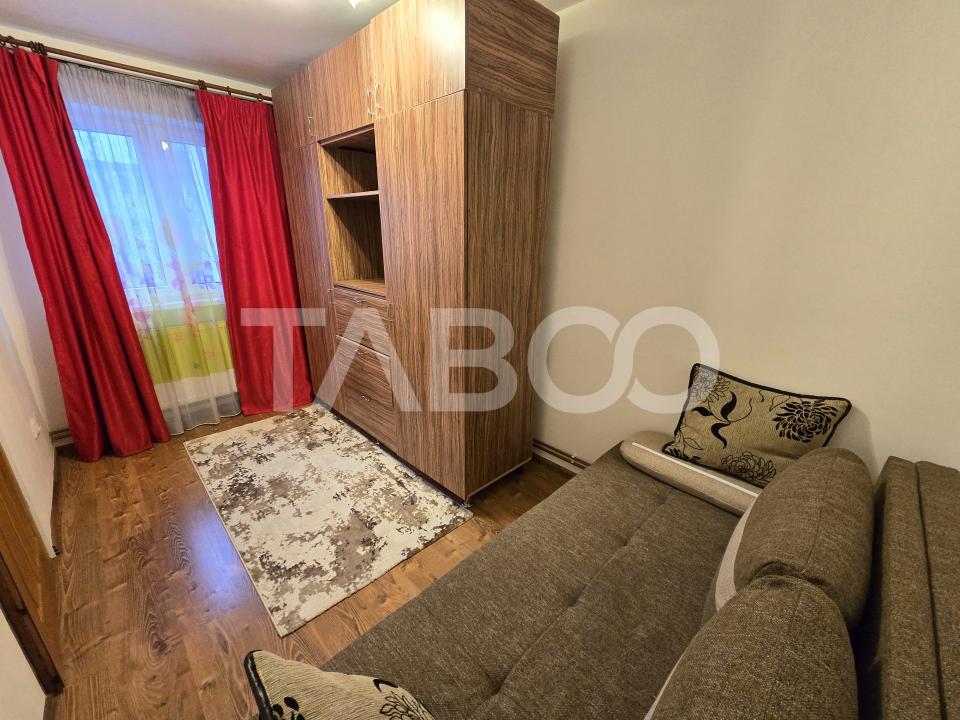 Apartament 3 camere etaj intermediar mobilat balcon zona Tiglari Sibiu