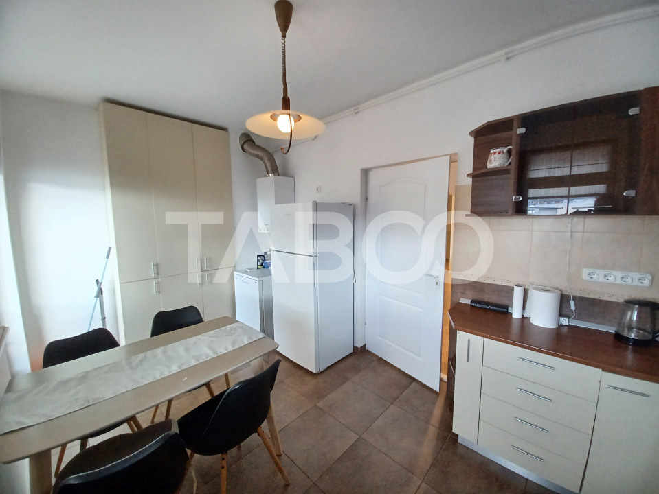 Apartament 3 camere etajul 1 Shopping City Selimbar 2 parcari 