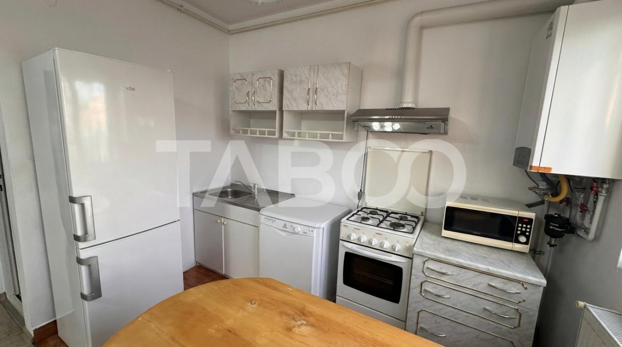 Apartament 3 camere mobilat utilat 65mp 2 BAI COMISION 0% Valea Aurie