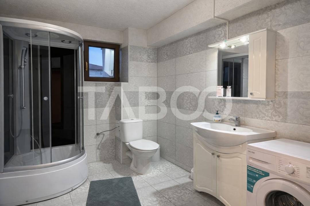 Apartament 3 camere mobilat utilat priveliste spre munti Doamna Stanca