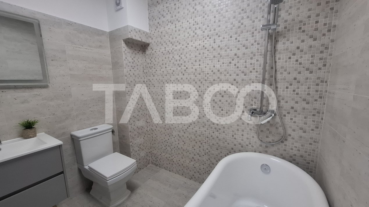Apartament 3 camere prima inchiriere decomandat 67 mp Selimbar Sibiu