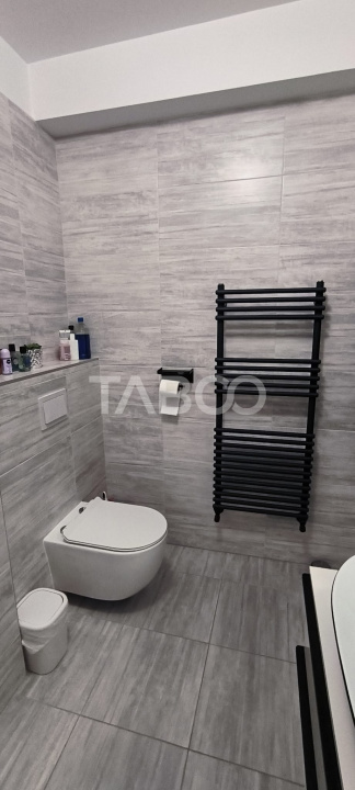 Apartament 3 camere semidecomandat in Floresti zona Cetatii
