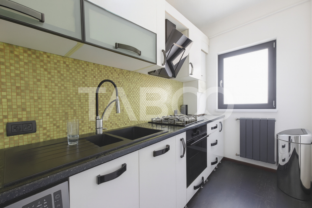 Apartament 3 camere si pod cu echipamente sport Arhitectilor Sbiu
