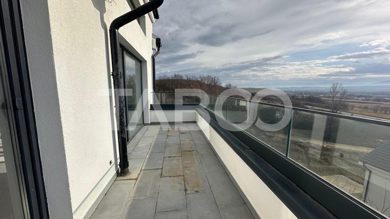 Apartament 3 camere  zona industriala vest Sibiu  85 mpu cu balcon
