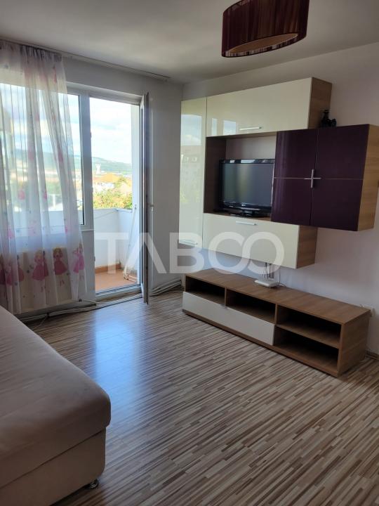 Apartament 3 camere zona Trei Stejari Strada Balea balcon 3 mp 