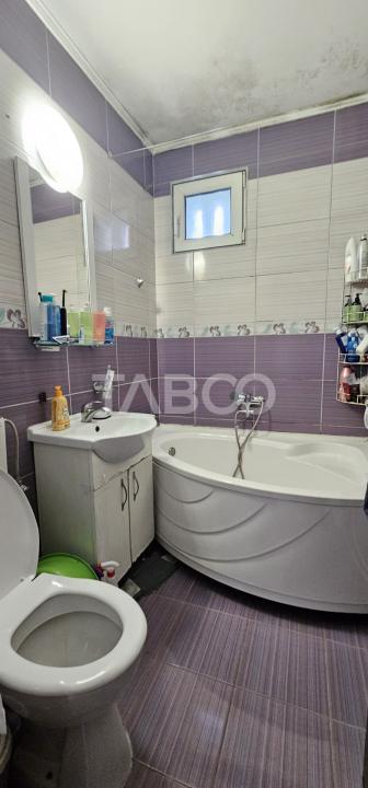 Apartament 3 camere zona Trei Stejari Strada Balea balcon 3 mp 
