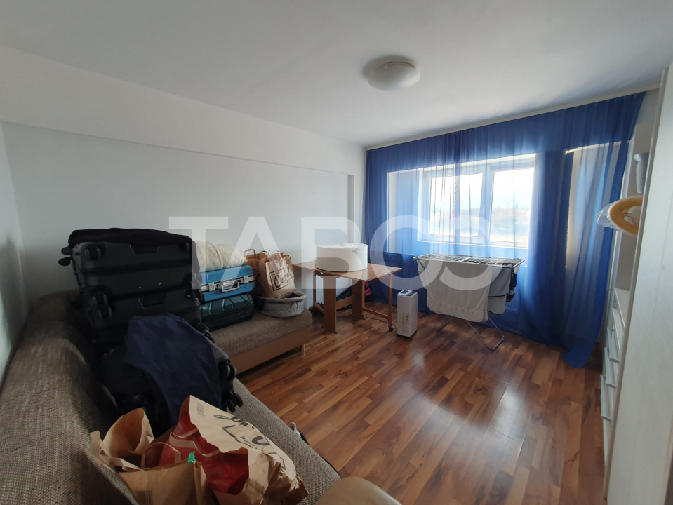 Apartament 4 camere  120 mp utili +8 mp balcon etaj 2 mobilat utilat