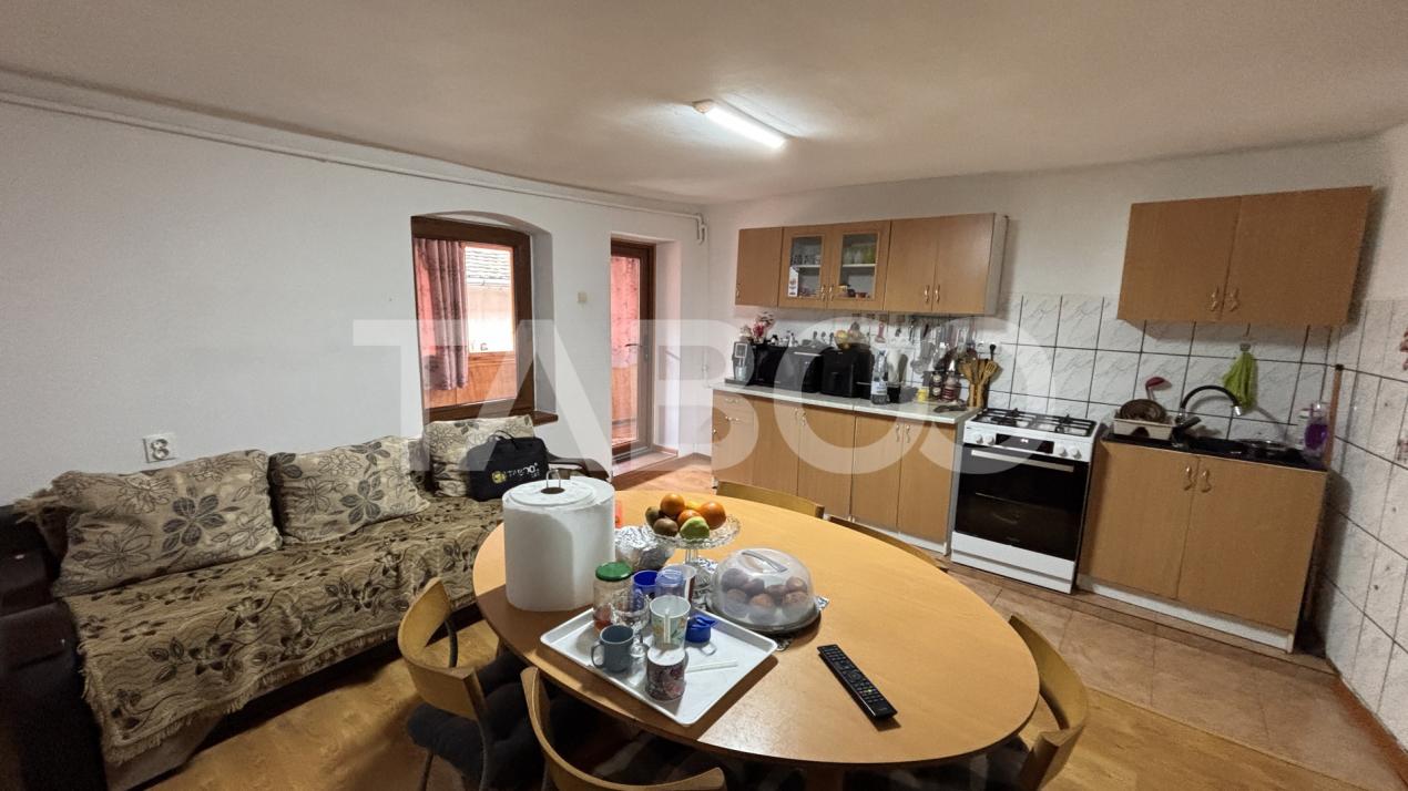 Apartament 4 camere 143mpu singur pe etaj in Centrul Istoric Sibiu