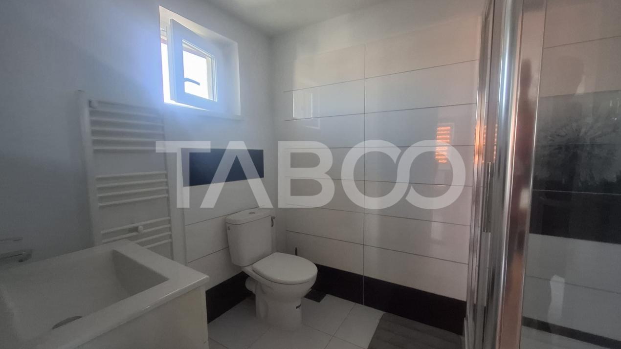 Apartament 4 camere 155 mp 2 balcoane garaj inchis Central Sibiu