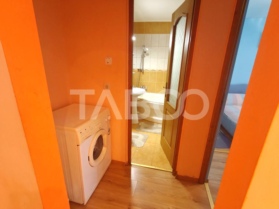 Apartament 4 camere 2 bai 2 balcoane -pivnita - etaj 1 - zona Turnisor