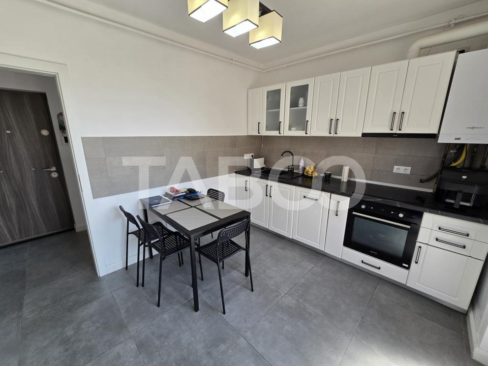 Apartament 4 camere 2 bai 2 parcari 3 balcoane Arhitectilor Sibiu