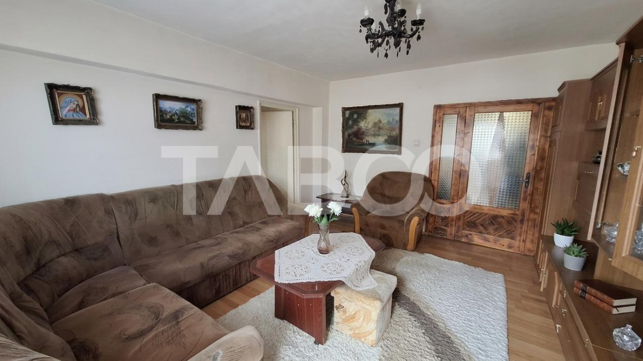 Apartament 4 camere 81 mpu 2 bai 3 balcoane 1 terasa Turnisor Sibiu