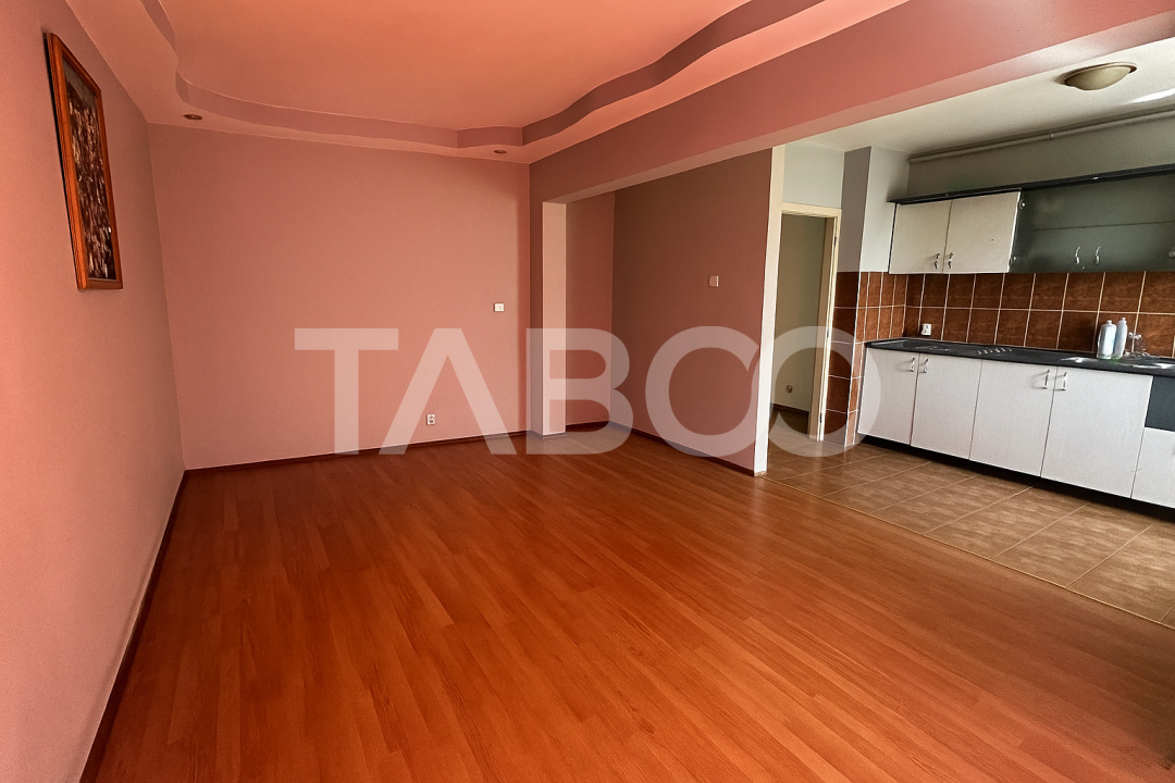 Apartament 4 camere 88 mpu 2 balcoane pivnita zona Valea Aurie Sibiu