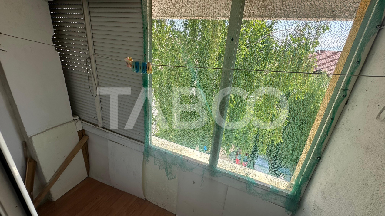 Apartament 4 camere 88 mpu 2 balcoane pivnita zona Valea Aurie Sibiu