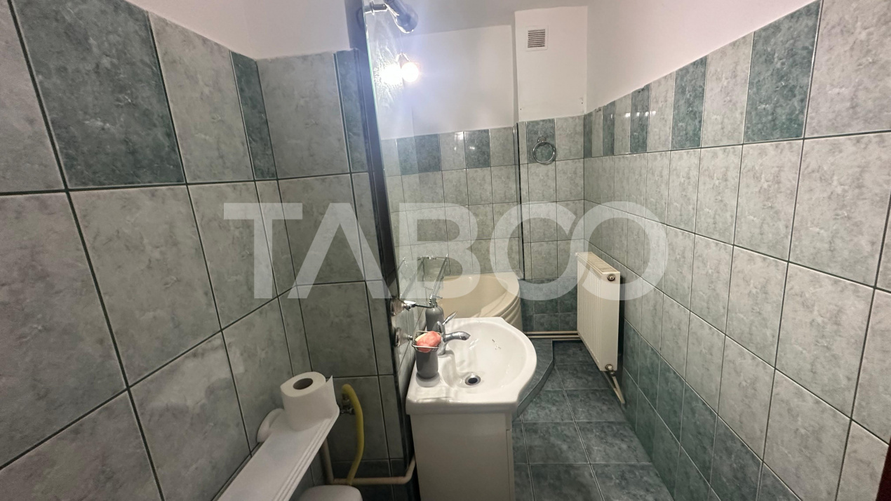 Apartament 4 camere 88 mpu 2 balcoane pivnita zona Valea Aurie Sibiu