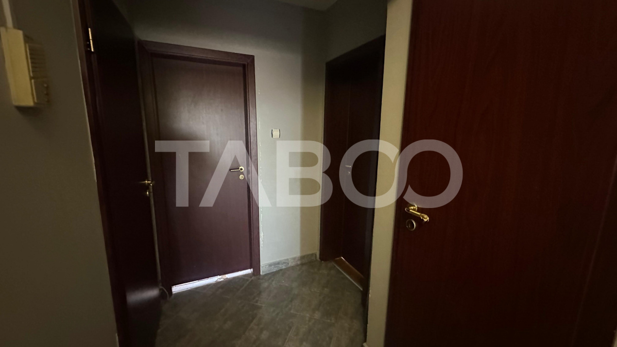 Apartament 4 camere 88 mpu 2 balcoane pivnita zona Valea Aurie Sibiu