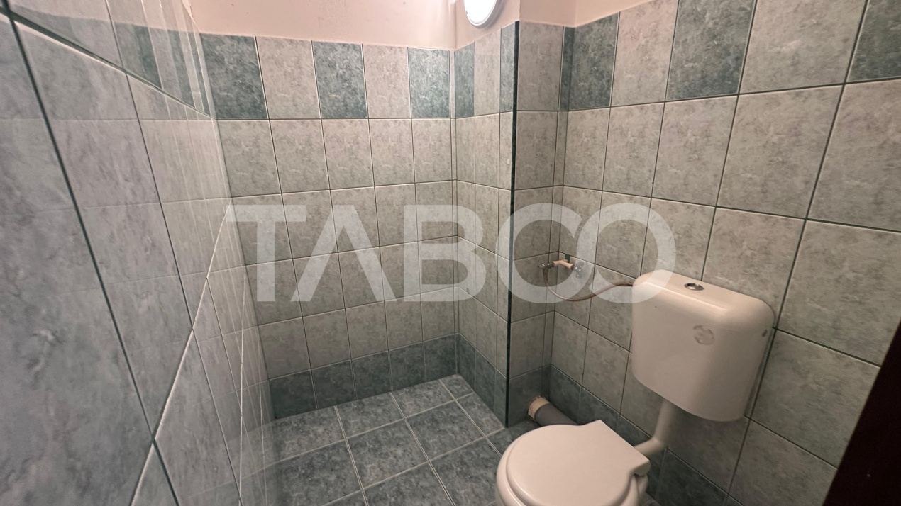 Apartament 4 camere 88 mpu 2 balcoane pivnita zona Valea Aurie Sibiu
