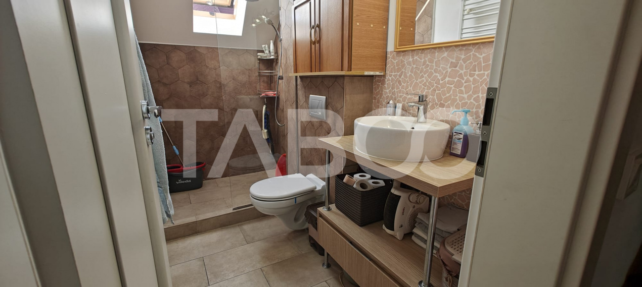 Apartament 4 camere 98 mp utili loc parcare cartier Tilisca Sibiu