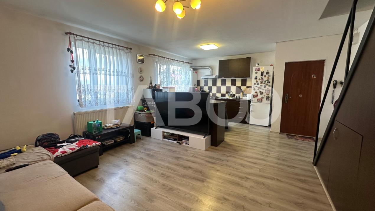 Apartament 4 camere 98 mpu cu balcon zona Terezian Sibiu