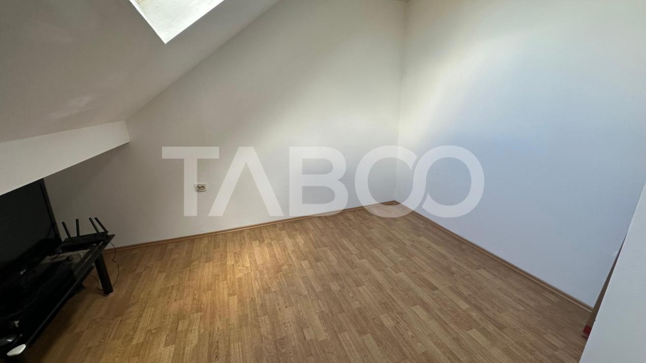 Apartament 4 camere 98 mpu cu balcon zona Terezian Sibiu