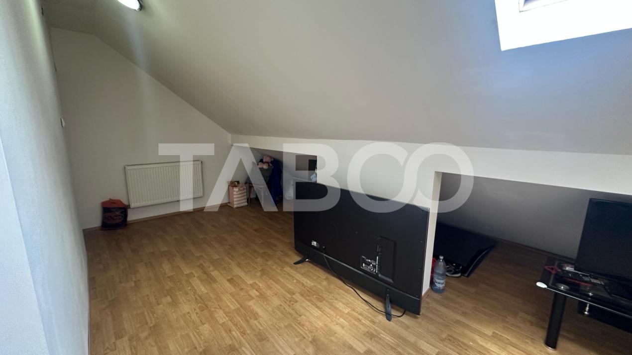 Apartament 4 camere 98 mpu cu balcon zona Terezian Sibiu